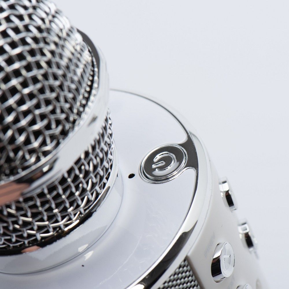 Micrófono Bluetooth para karaoke con cambio de voz y altavoz