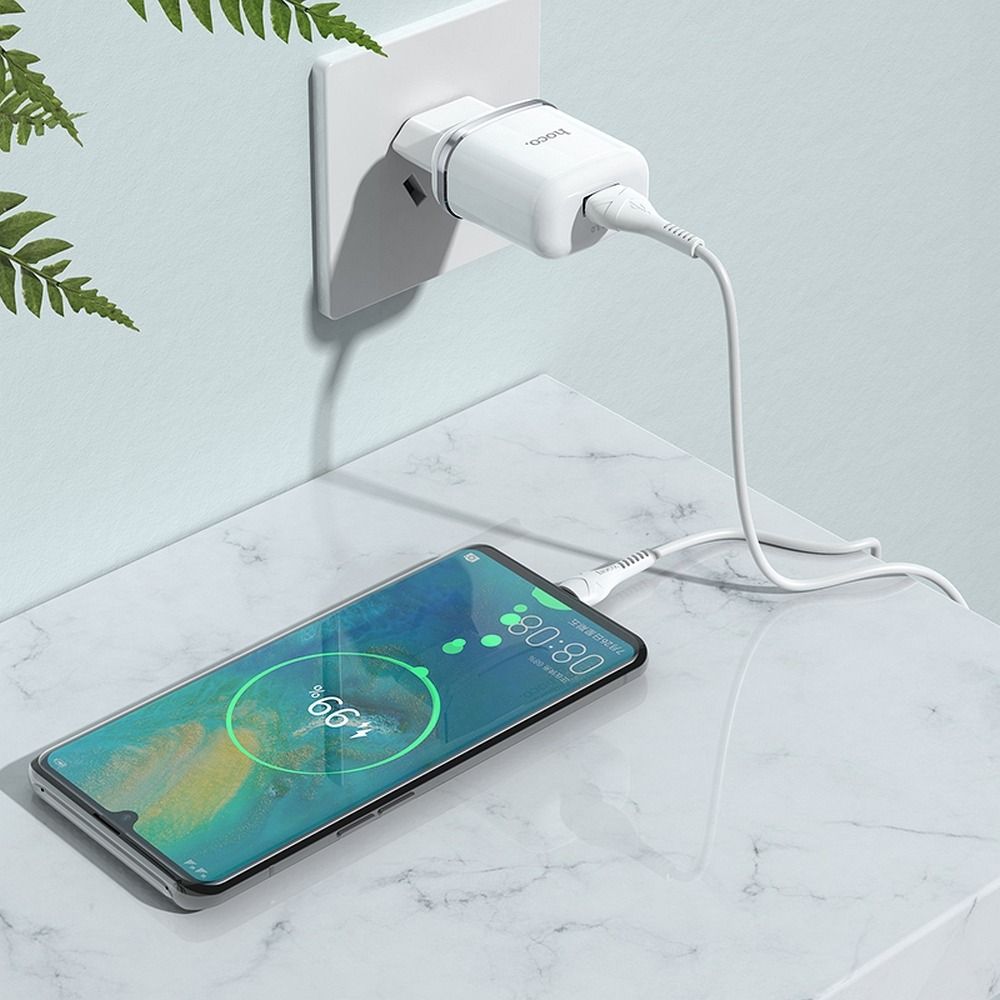 Hoco Cargador de red USB 3A QC3.0 Fast Charge Special Single